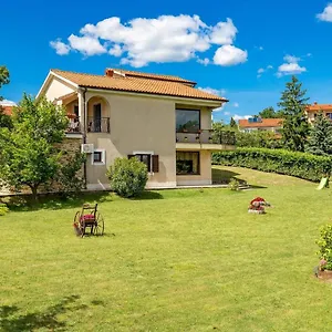 Apartman Sweet, Marinici (Primorsko-Goranska)