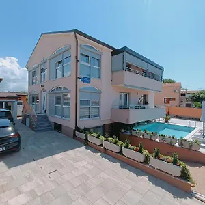 Slavica Apartman Porec